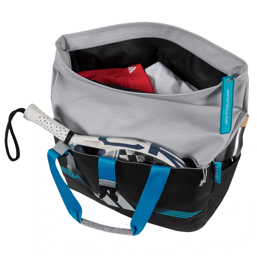 Adidas Bolsa Weekend 3.4 Martita Ortega 2025